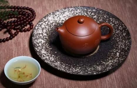一笑傾人城，美徹千年西施壺 www.szwsmoon.cn