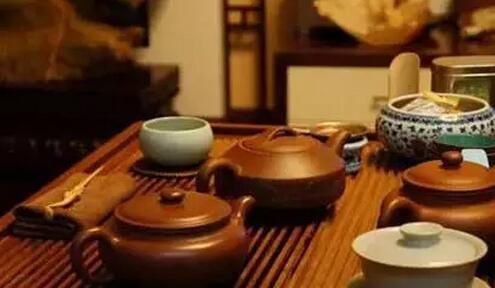 別等到心愛(ài)的紫砂壺爆裂之后再學(xué)保養(yǎng)！ www.szwsmoon.cn
