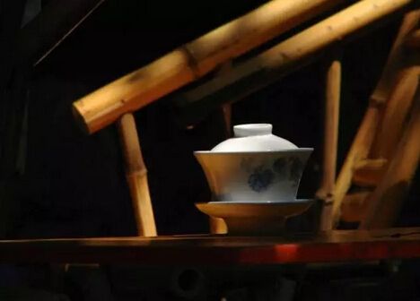 當茶，戀上蓋碗 www.szwsmoon.cn