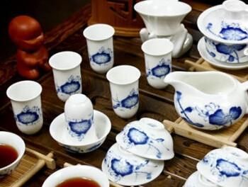 茶有道，茶具亦有道。 www.szwsmoon.cn
