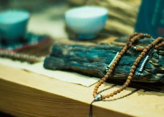 細數顏色釉瓷器的美，天然的美 www.szwsmoon.cn